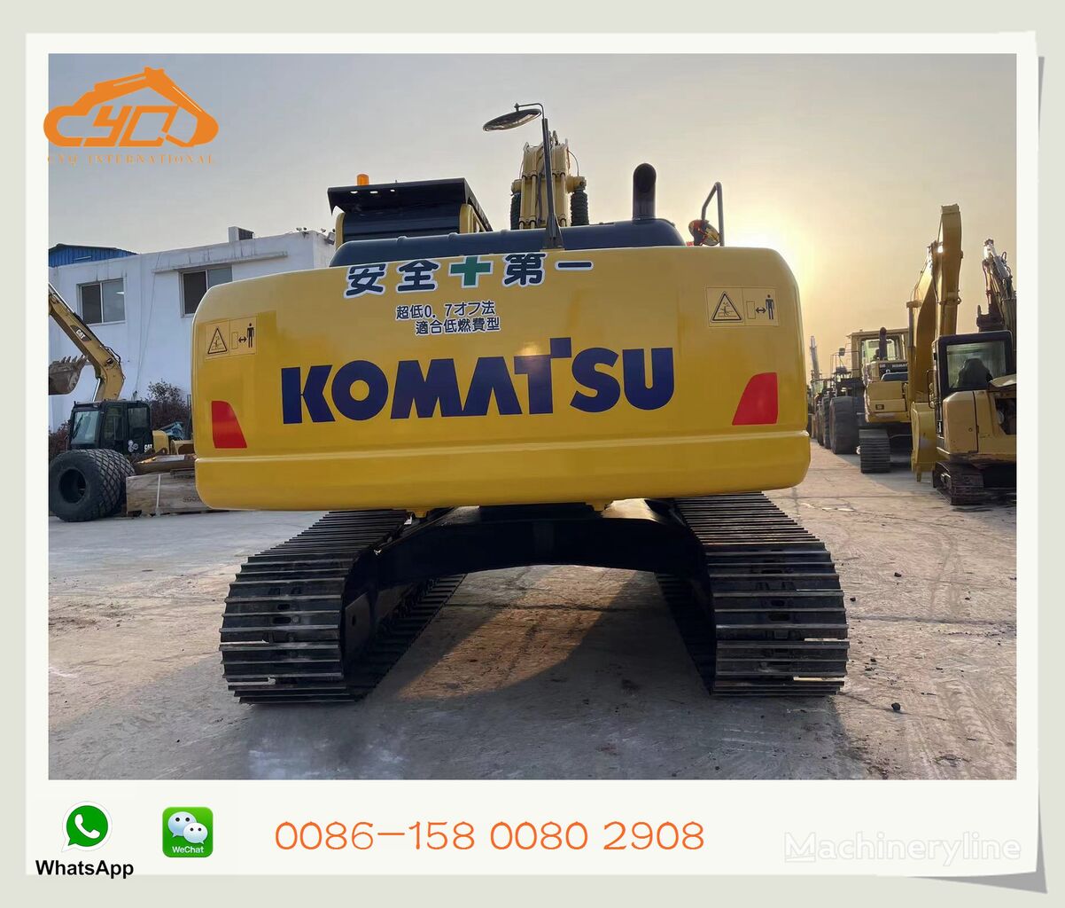 Komatsu PC220-8 bager gusjeničar