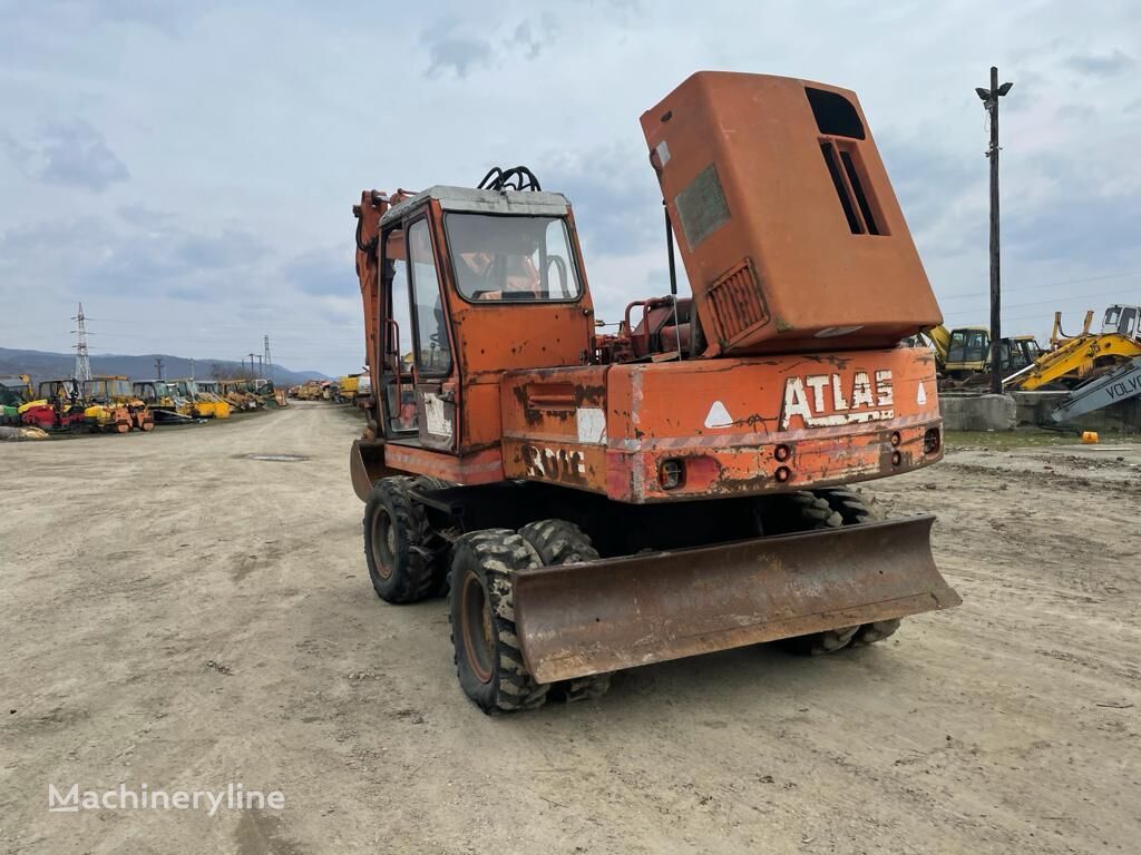 Atlas 1302E (For parts ) bager točkaš po rezervnim dijelovima