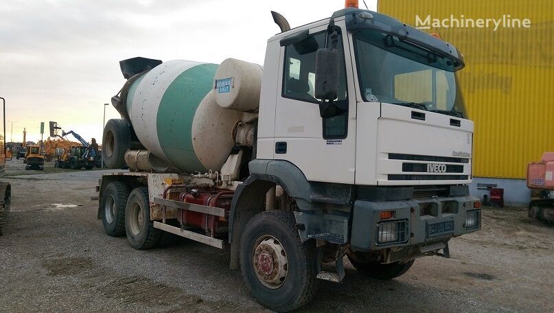 IVECO EUROTRAKKER MP380 kamion s mješalicom za beton