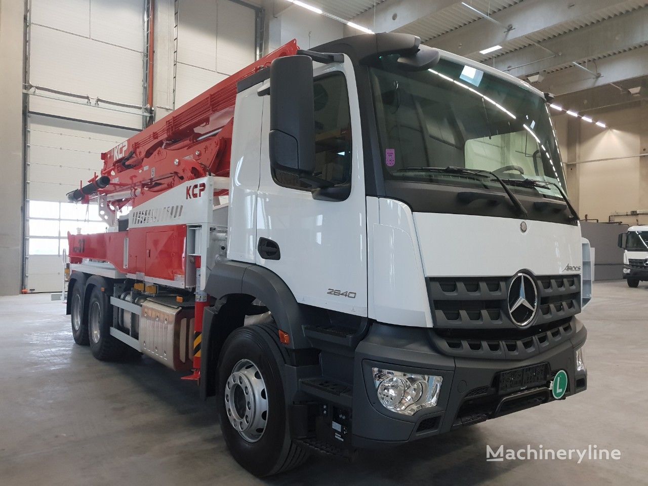 nova KCP 37ZX5150  na šasiji Mercedes-Benz Actros pumpa za beton