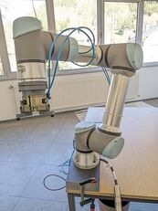 Universal UR5e industrijski robot