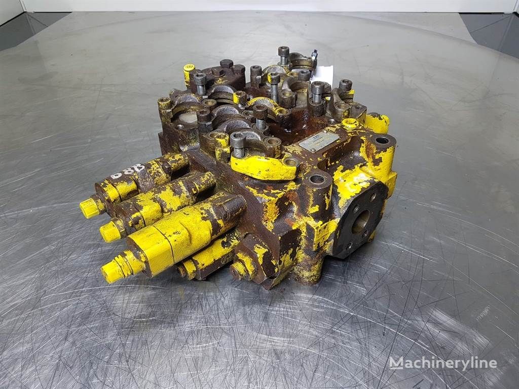 David Brown MVBT01059 - Komatsu WA270-3 - Valve